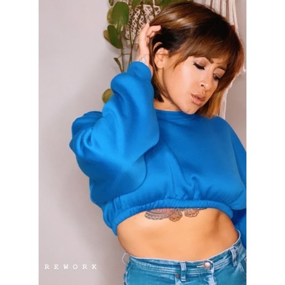 Sweaters - •3 FOR $20• Crop Crew Neck Sweater